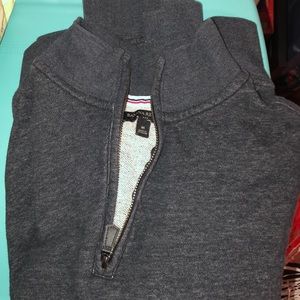 1/4zip light weight sweatshirt